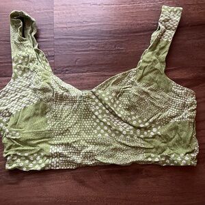 Women’s copped tank